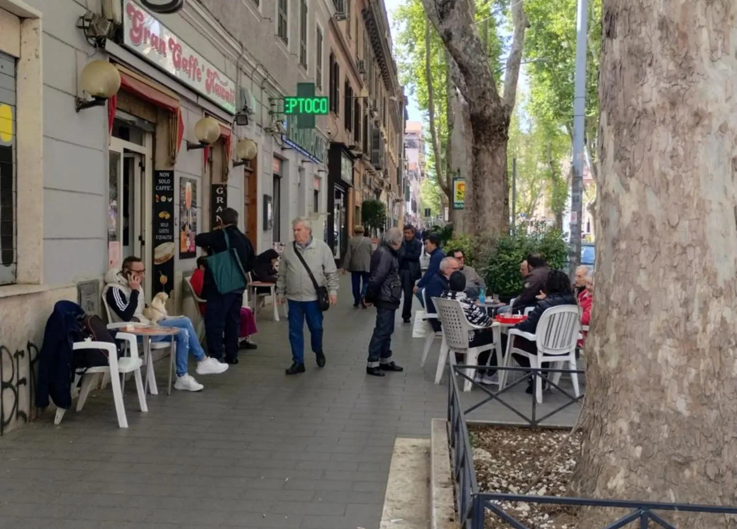 Casilina 403 Spacious Apartment 3Bdr And 3 Bath Rome Italy