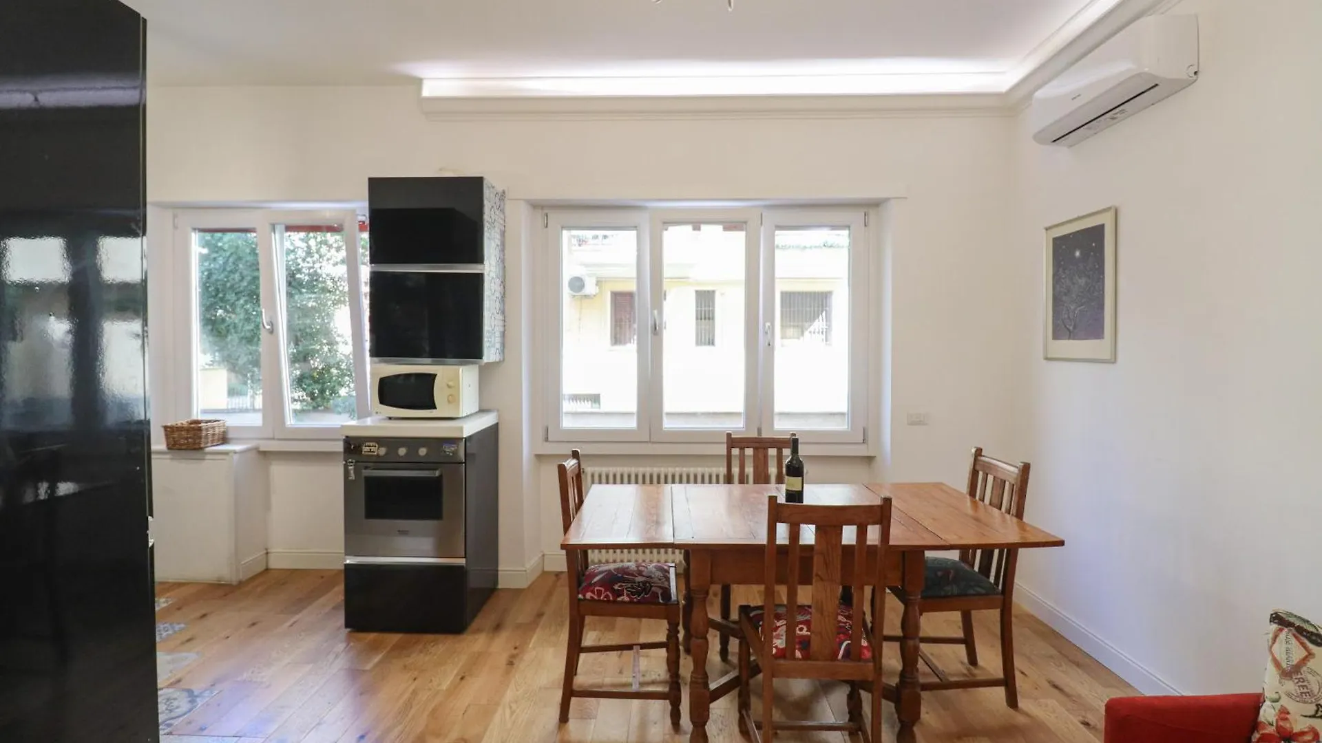 Casilina 403 Spacious Apartment 3Bdr And 3 Bath Rome