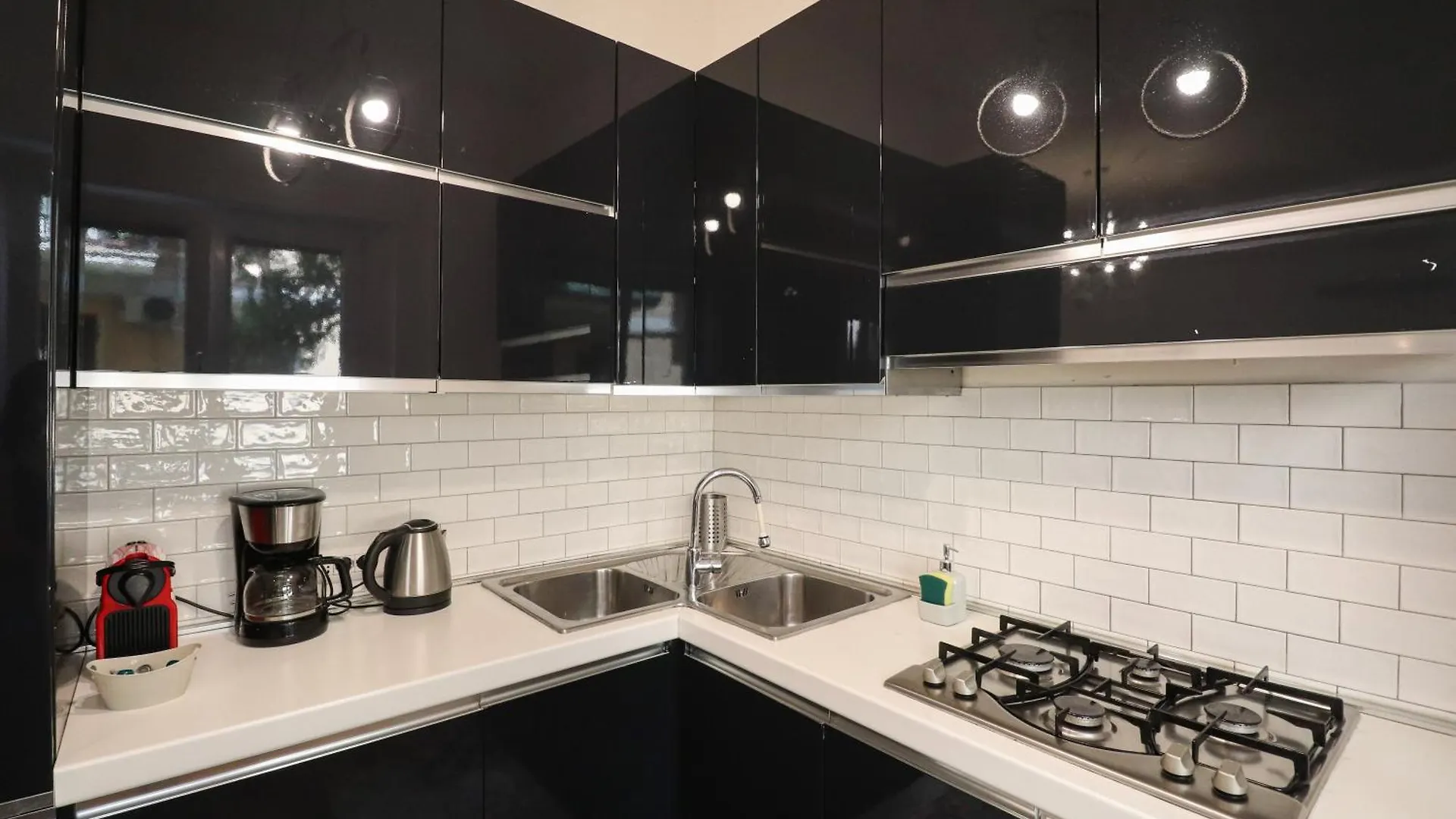 Casilina 403 Spacious Apartment 3Bdr And 3 Bath Rome