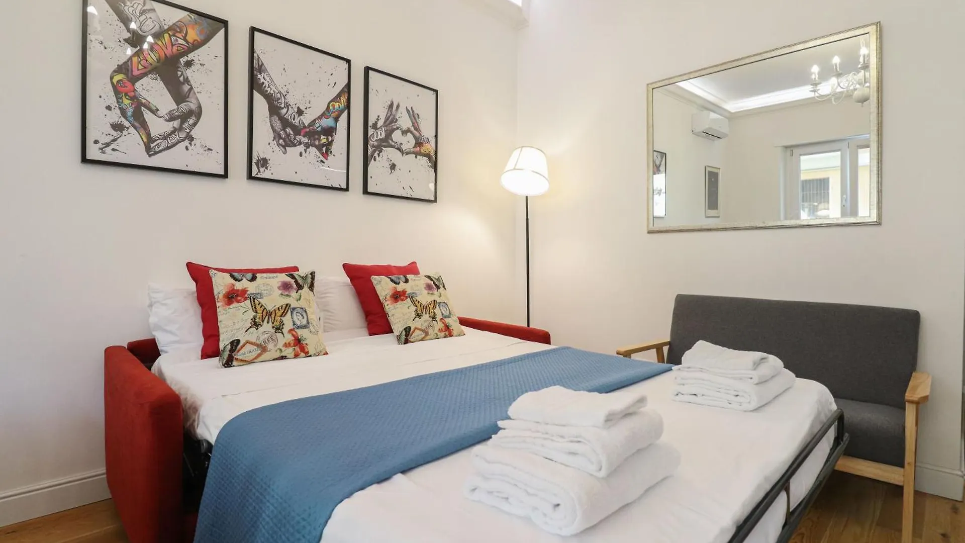 Casilina 403 Spacious Apartment 3Bdr And 3 Bath Rome